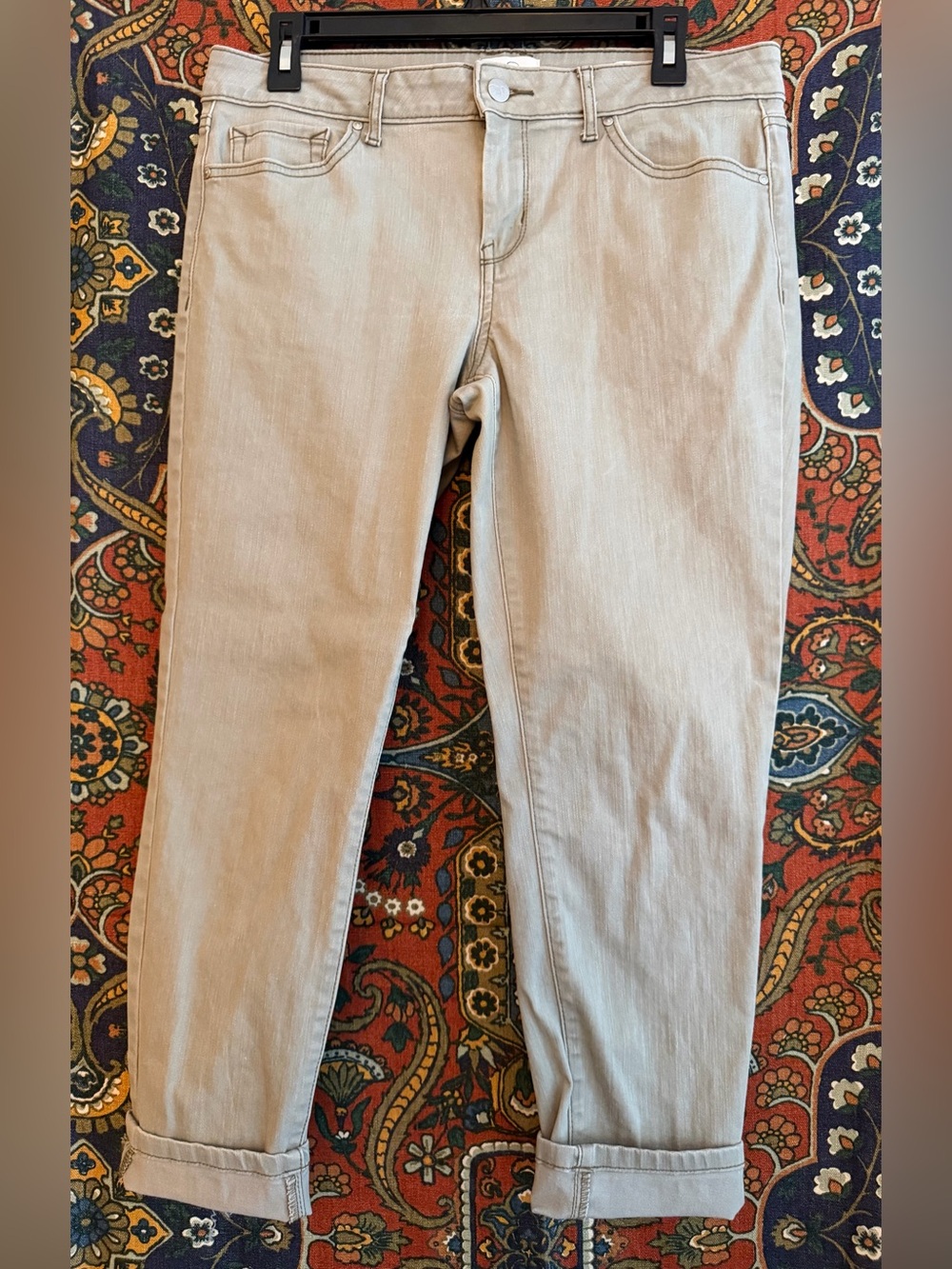 Jessica Simpson Olive Ankle Jeans body flattering fit
